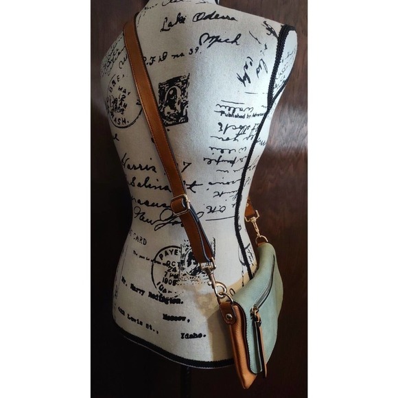 Simply Noelle Gray & Brown Small Crossbody Purse Magnetic Flap Adjustable Gold - Picture 2 of 7